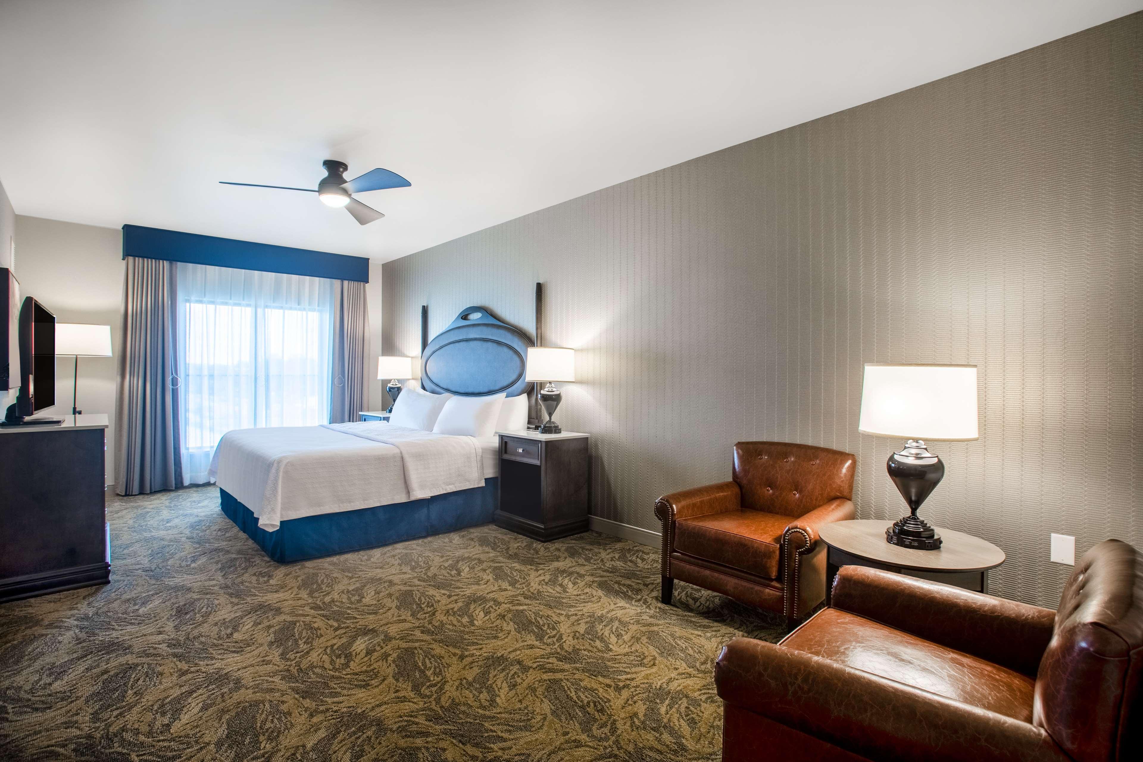 Homewood Suites By Hilton Salina/Downtown, Ks Extérieur photo