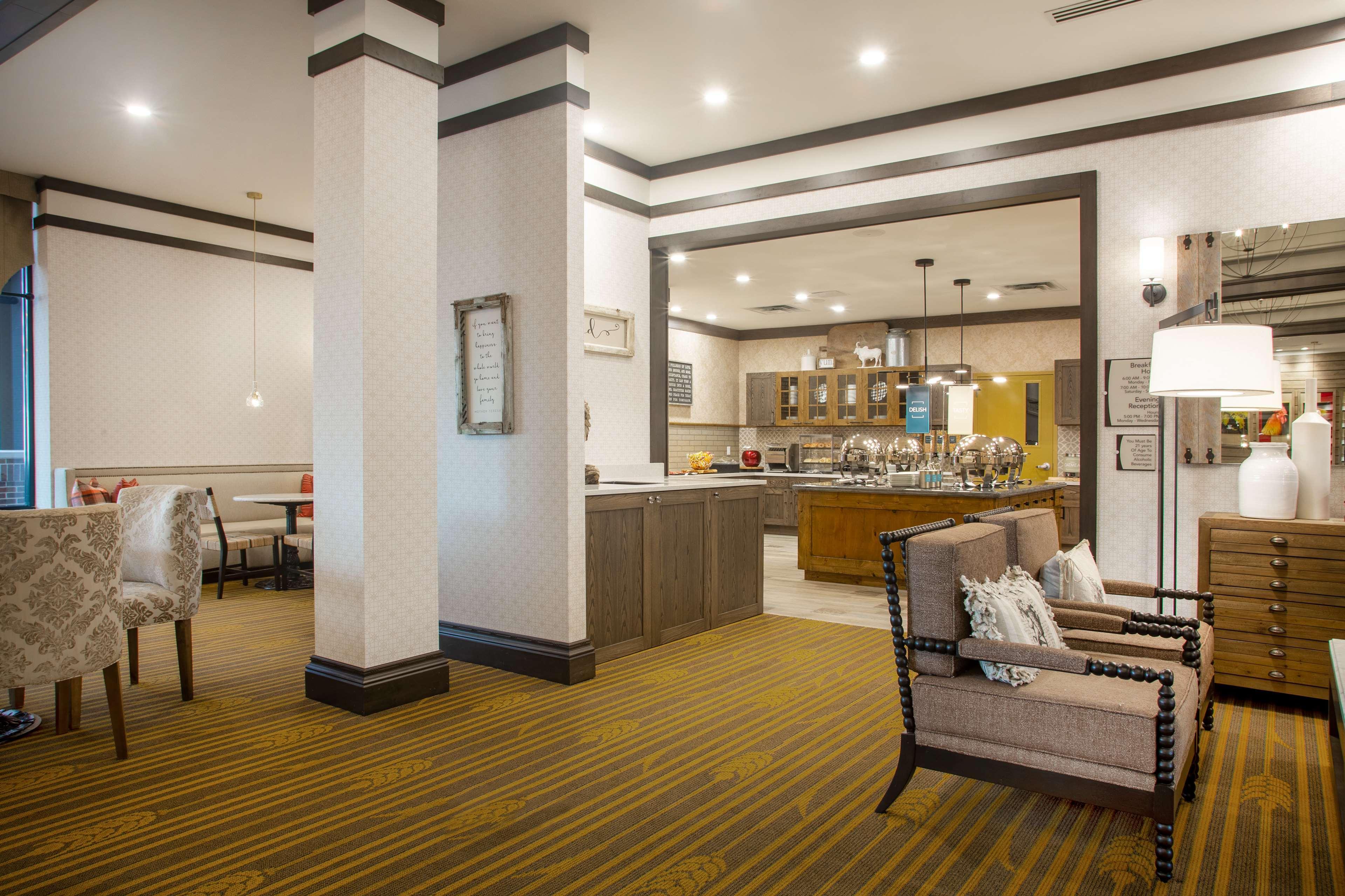 Homewood Suites By Hilton Salina/Downtown, Ks Extérieur photo