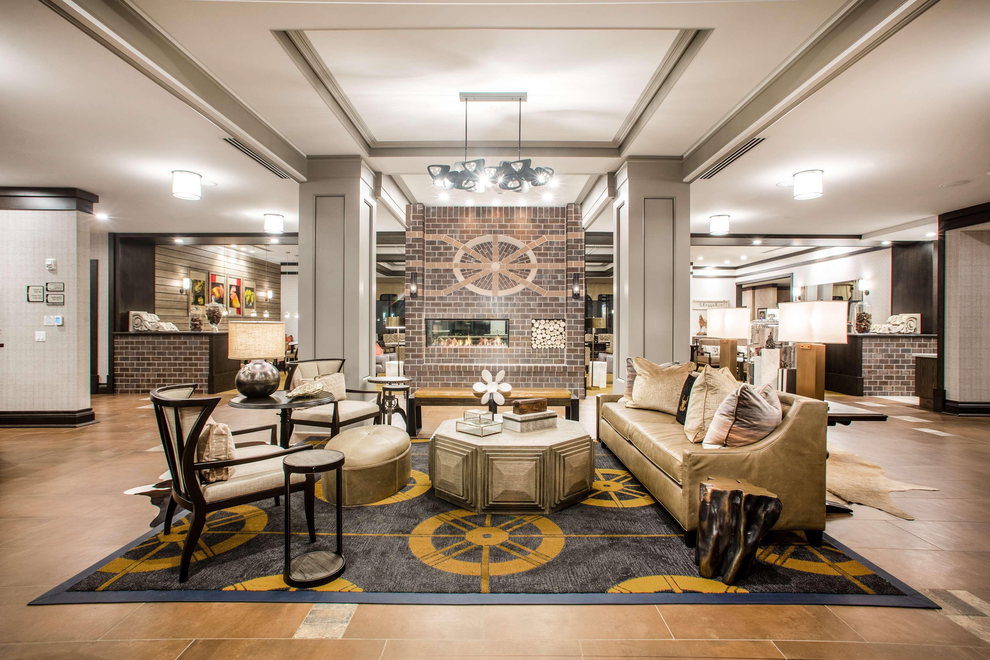 Homewood Suites By Hilton Salina/Downtown, Ks Extérieur photo
