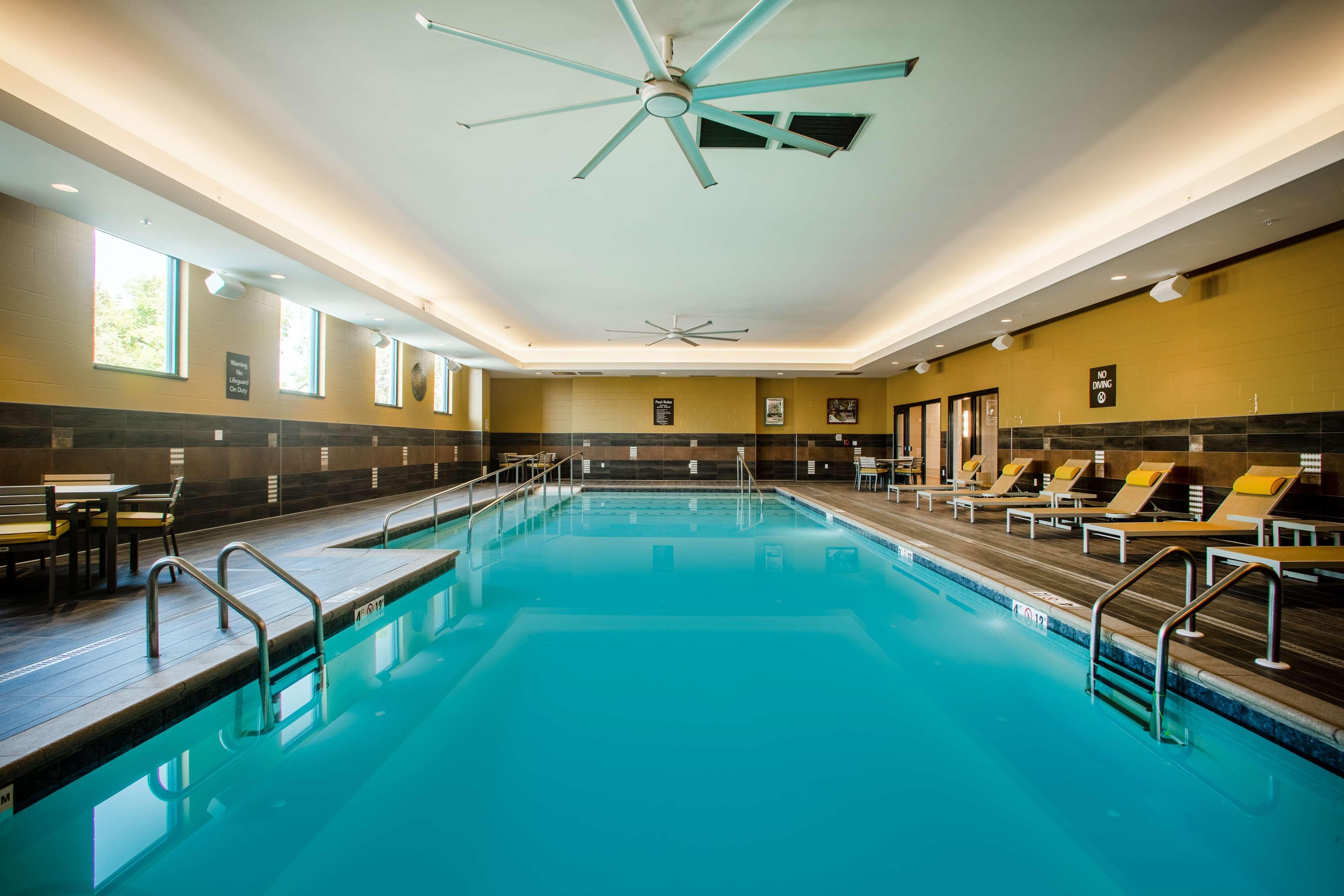 Homewood Suites By Hilton Salina/Downtown, Ks Extérieur photo