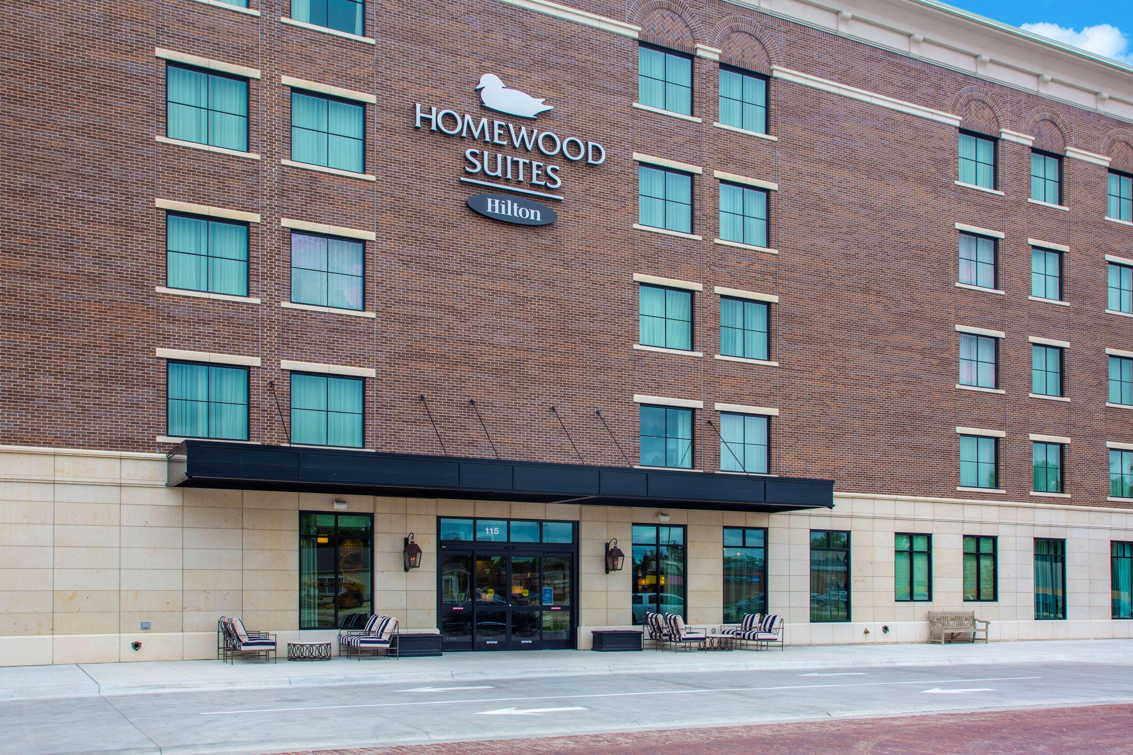 Homewood Suites By Hilton Salina/Downtown, Ks Extérieur photo