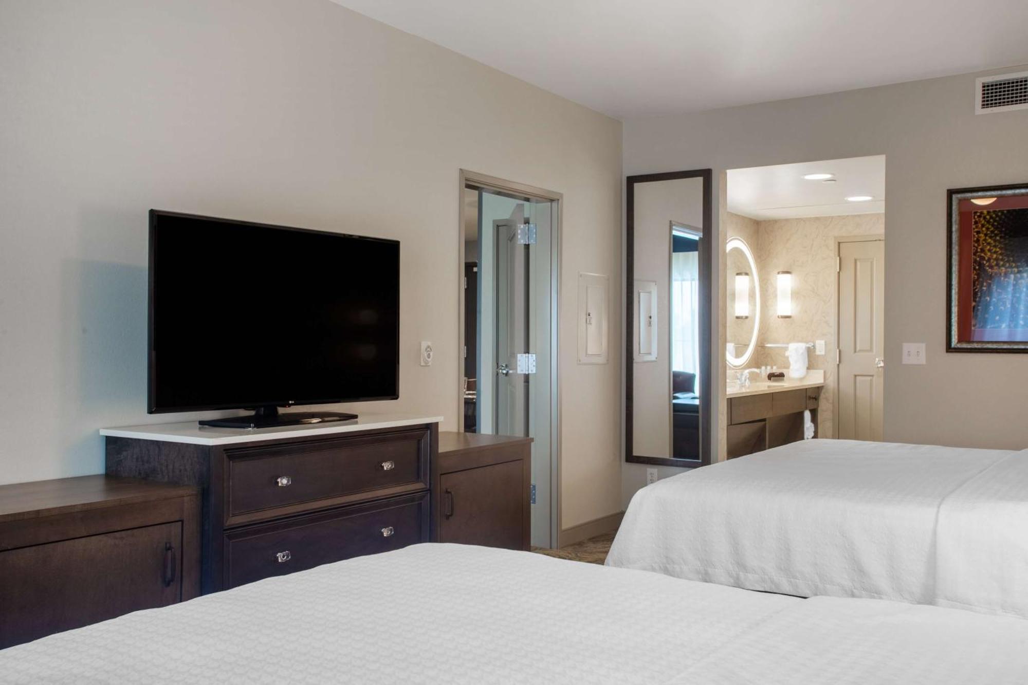 Homewood Suites By Hilton Salina/Downtown, Ks Extérieur photo